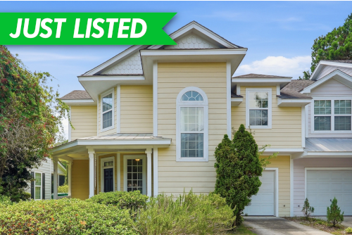 8 Winterberry Lane - Just Listed